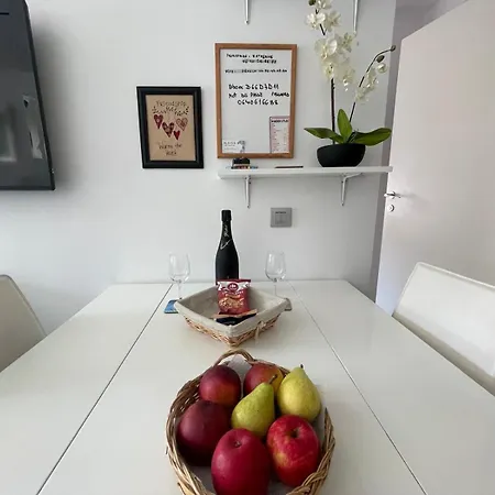 Monaco Monte-carlo Door Step - Luxury - 2 Bedrooms 2 Bathrooms - Superb Modern Fully Equipped *