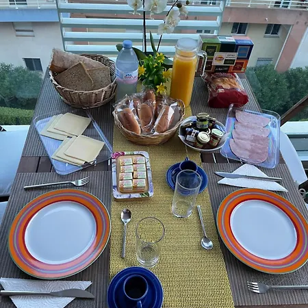 Monaco Monte-carlo Door Step - Luxury - 2 Bedrooms 2 Bathrooms - Superb Modern Fully Equipped Appartement