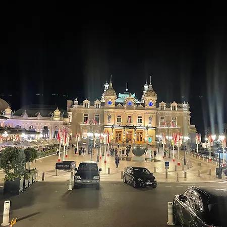 Monaco Monte-carlo Door Step - Luxury - 2 Bedrooms 2 Bathrooms - Superb Modern Fully Equipped Saint-Antoine (Alpes-Maritimes)