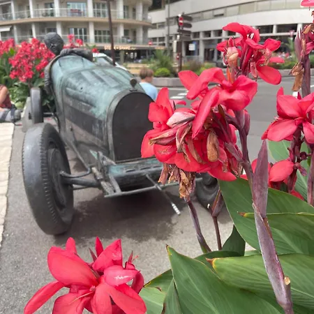 Monaco Monte-carlo Door Step - Luxury - 2 Bedrooms 2 Bathrooms - Superb Modern Fully Equipped Saint-Antoine (Alpes-Maritimes)