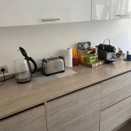 Monaco Monte-carlo Door Step - Luxury - 2 Bedrooms 2 Bathrooms - Superb Modern Fully Equipped * Saint-Antoine (Alpes-Maritimes)