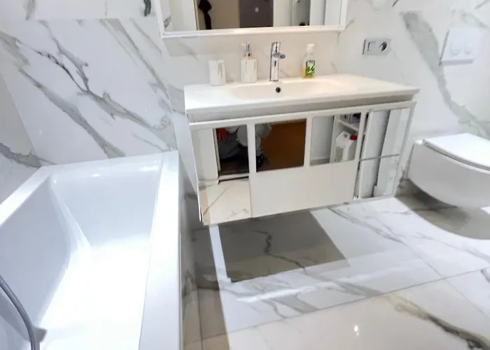 Monaco Monte-Carlo Door Step - Luxury Apartment - 2 Bedrooms 2 Bathrooms - Superb Modern Fully Equipped *