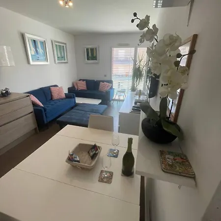 Monaco Monte-carlo Door Step - Luxury - 2 Bedrooms 2 Bathrooms - Superb Modern Fully Equipped Apartamento *