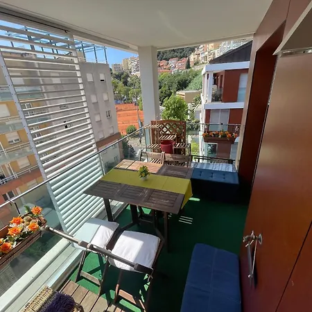 Monaco Monte-carlo Door Step - Luxury - 2 Bedrooms 2 Bathrooms - Superb Modern Fully Equipped * Saint-Antoine (Alpes-Maritimes)